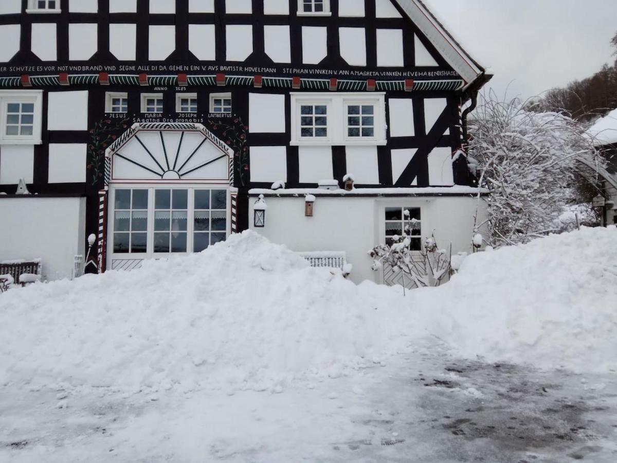 Ferienwohnung Finkenhof Am Rothaarsteig Kirchhundem Exterior foto